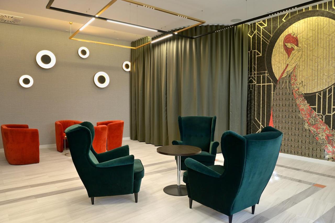 Quest Hotel - Dawniej Hotel Planeta Brzesko Luaran gambar