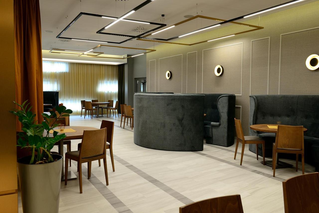Quest Hotel - Dawniej Hotel Planeta Brzesko Luaran gambar