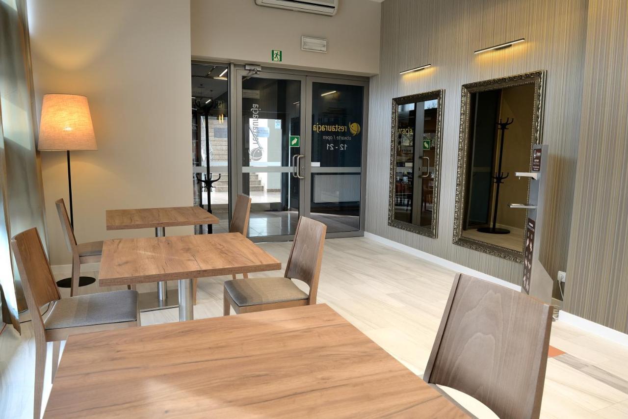 Quest Hotel - Dawniej Hotel Planeta Brzesko Luaran gambar